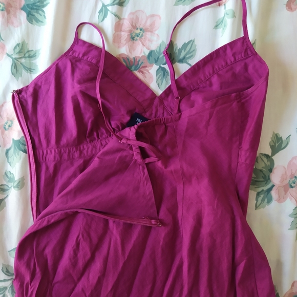 GAP Fuchsia Tiered Ruffle Eyelet Summer Dress - Picture 3 of 6